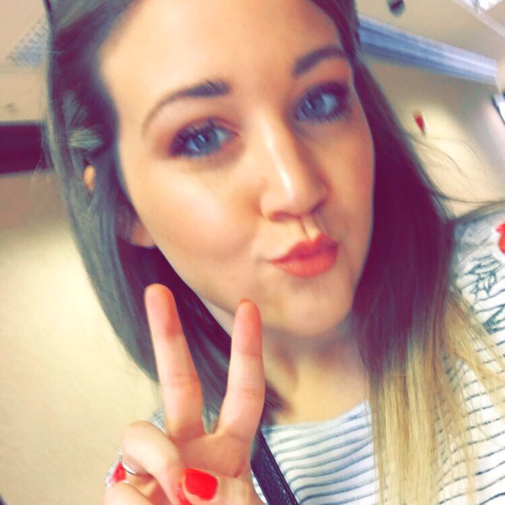 Meet your Posher, Brooke